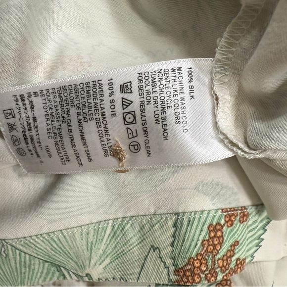 Tommy Bahama Hawaiian 100% Silk Short Sleeve Camp Shirt Size 3XL Original Fit - Picture 8 of 11